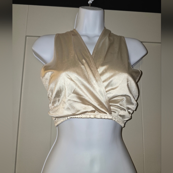 Satin, halter wrap cropped top - Picture 4 of 11